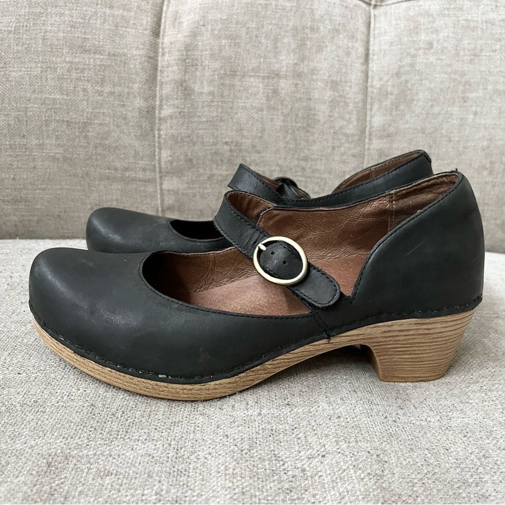 Dansko Mary Janes Black 39